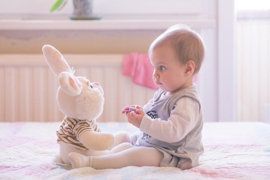 Quel est l’intérêt d’une peluche pour bébé ?